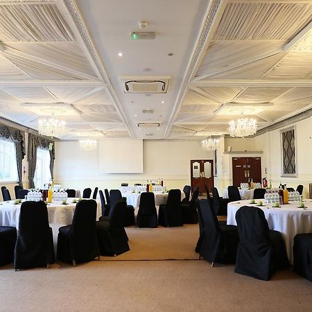 The Victoria Hotel Manchester By Compass Hospitality Oldham Ngoại thất bức ảnh
