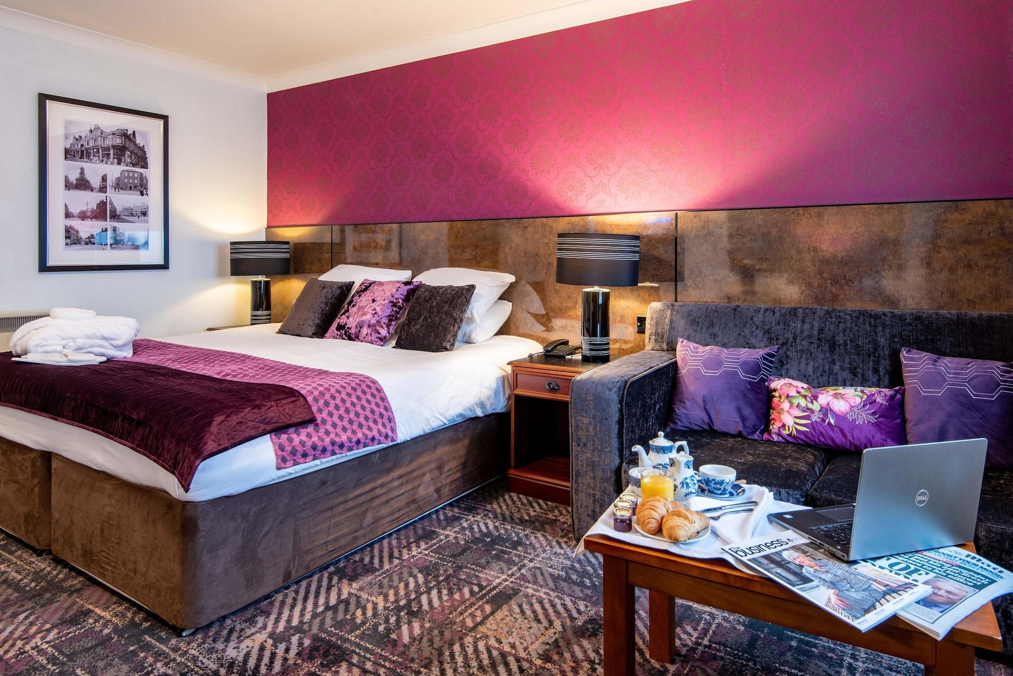 The Victoria Hotel Manchester By Compass Hospitality Oldham Ngoại thất bức ảnh