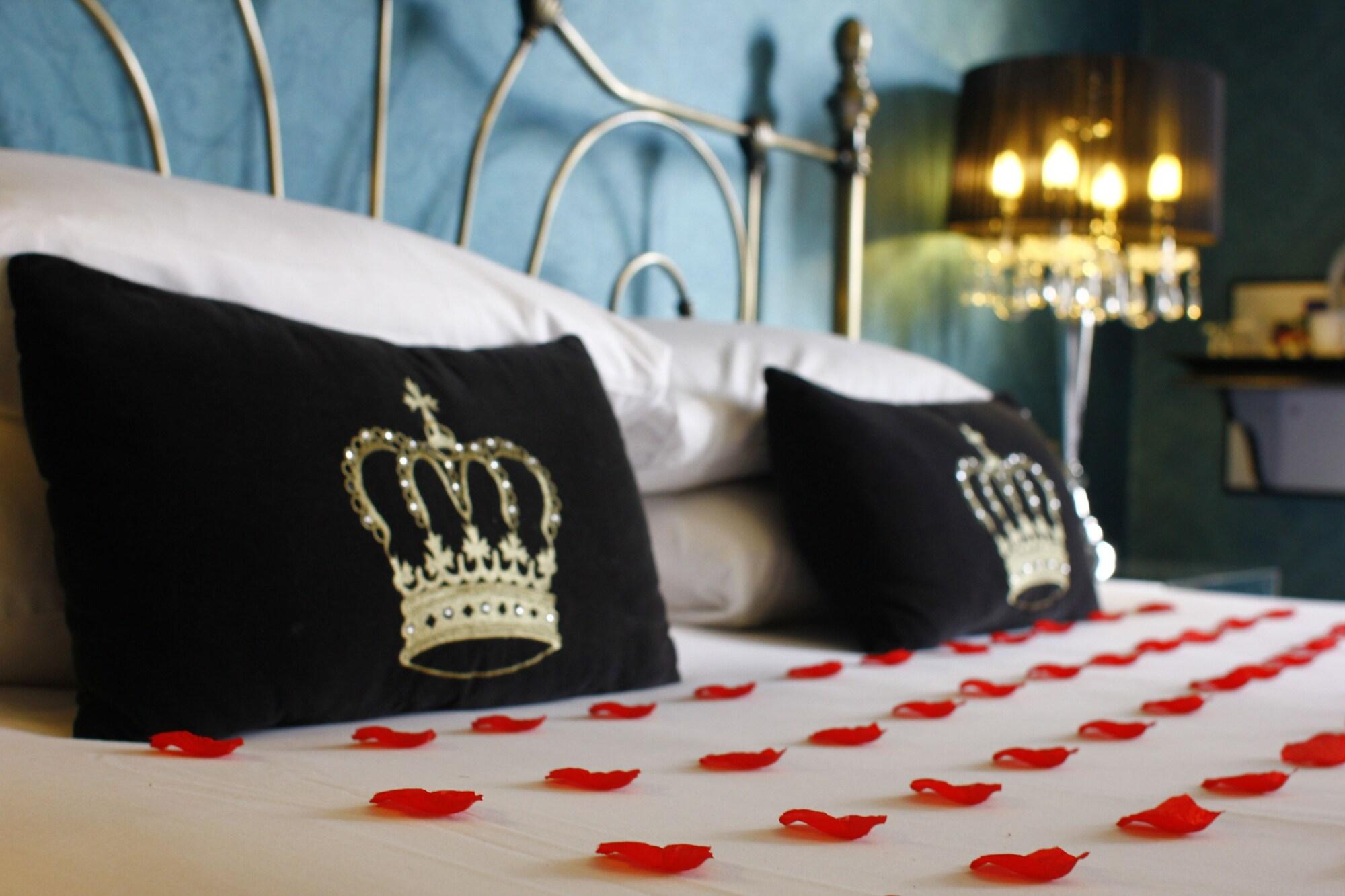 The Victoria Hotel Manchester By Compass Hospitality Oldham Ngoại thất bức ảnh