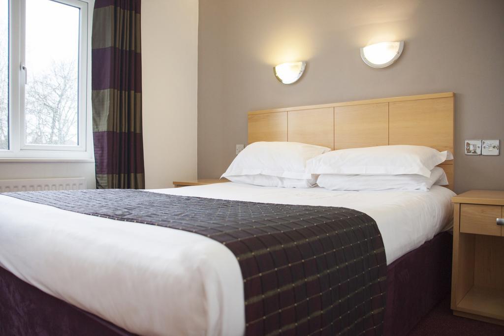 The Victoria Hotel Manchester By Compass Hospitality Oldham Ngoại thất bức ảnh