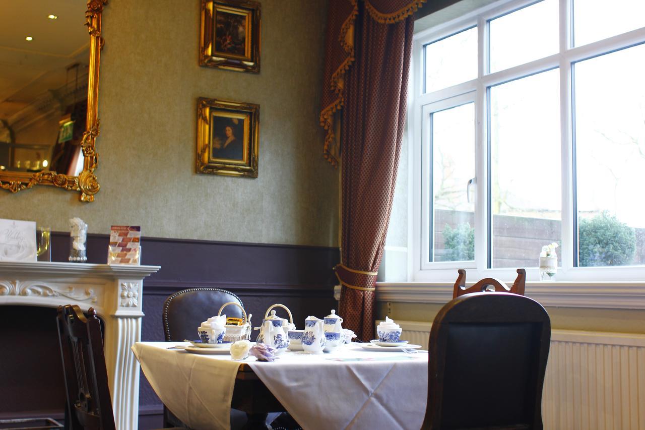 The Victoria Hotel Manchester By Compass Hospitality Oldham Ngoại thất bức ảnh