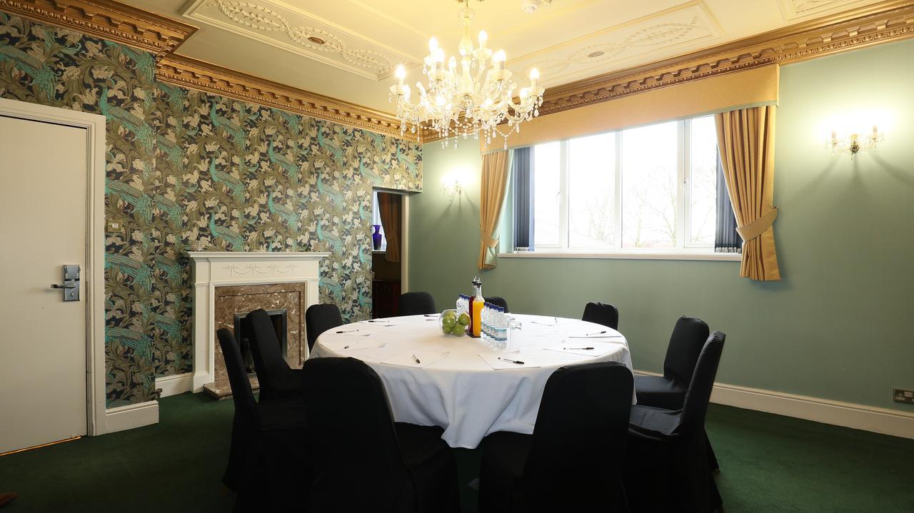 The Victoria Hotel Manchester By Compass Hospitality Oldham Ngoại thất bức ảnh