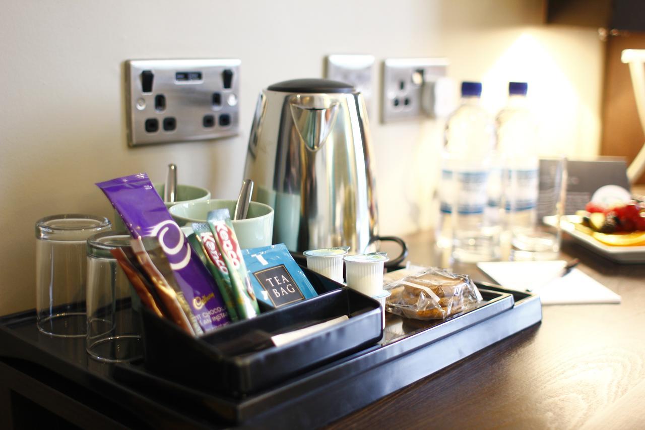 The Victoria Hotel Manchester By Compass Hospitality Oldham Ngoại thất bức ảnh