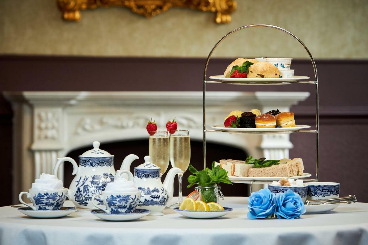 The Victoria Hotel Manchester By Compass Hospitality Oldham Ngoại thất bức ảnh